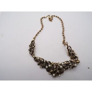 Vintage Gold Tone Leaf Necklace Faux Pearls‎ Rhinestones Elegant Costume Jewelry